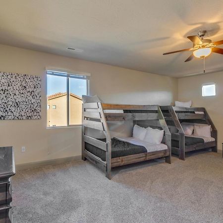 Pv 99 Private Hot Tub, Ping Pong Table, Xbox X Series And Resort Amenities Santa Clara 外观 照片