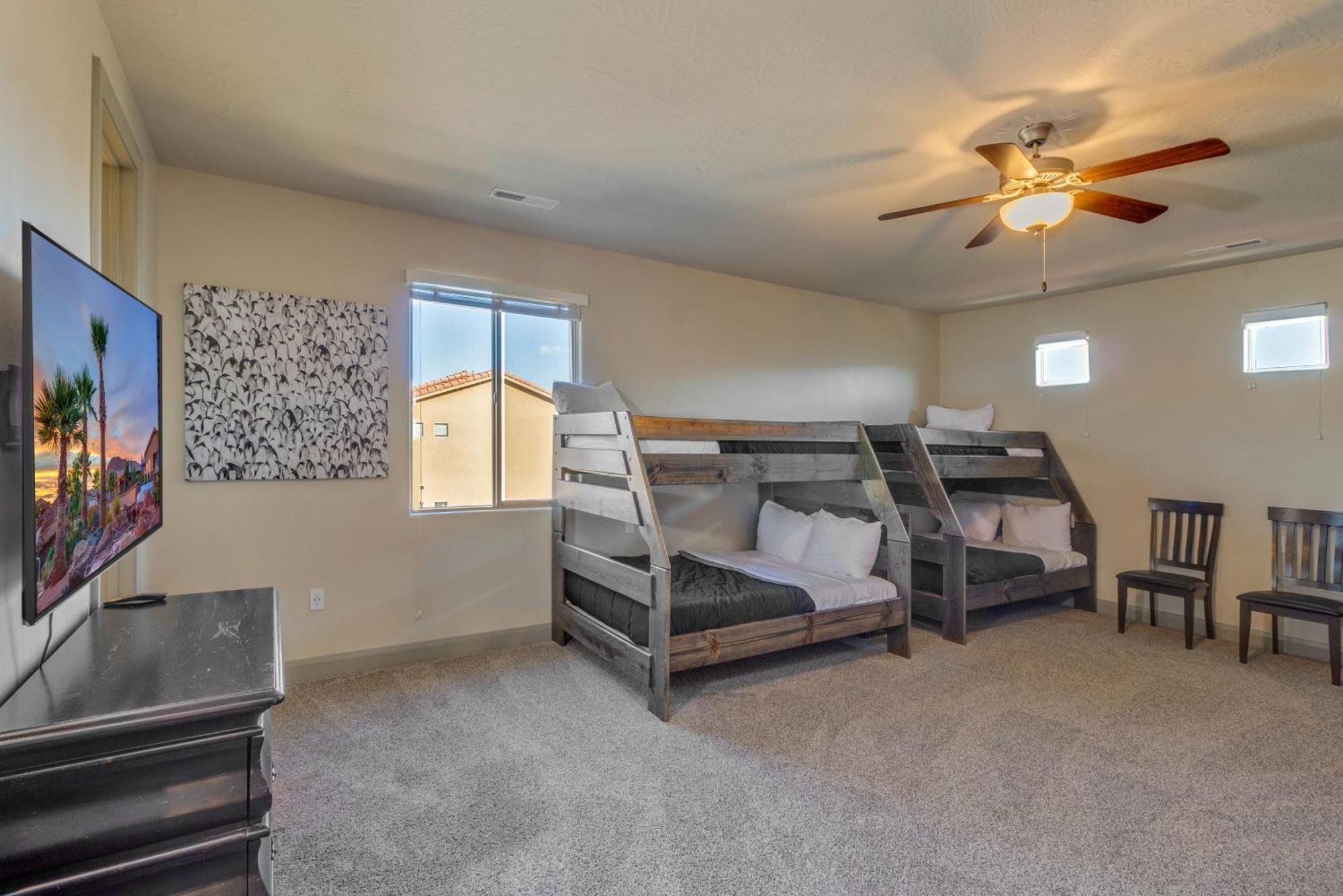Pv 99 Private Hot Tub, Ping Pong Table, Xbox X Series And Resort Amenities Santa Clara 外观 照片